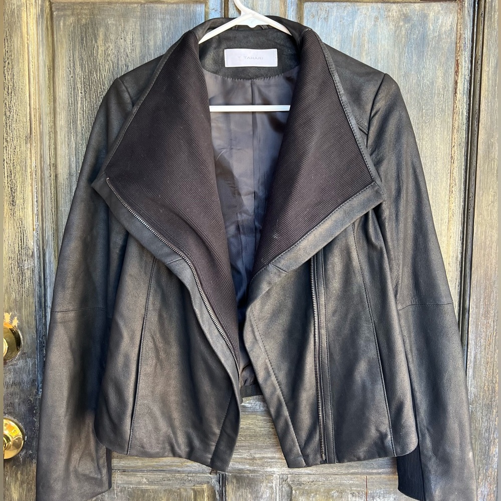 TAHARI BOMBER JACKET